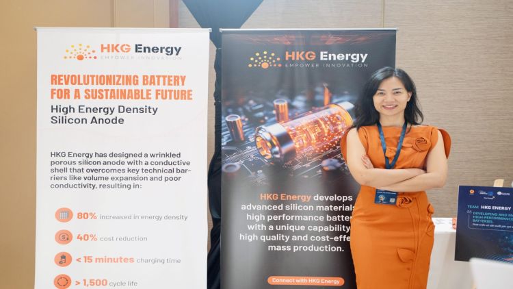 she-built-a-breakthrough-in-battery-tech-now-she’s-powering-others-forward